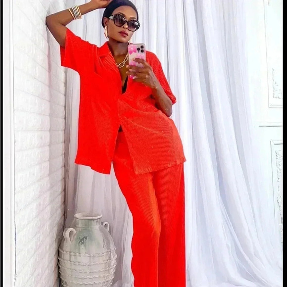 Vava Voom Pleated Plisse Pant Set - Picture 2 of 11